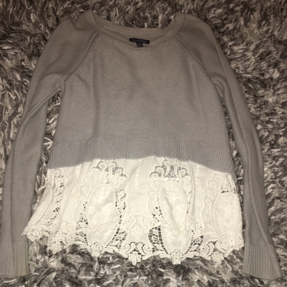 American Eagle sweater